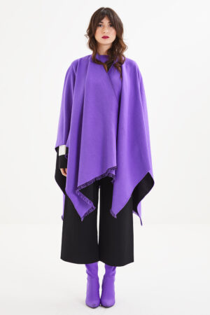 Art. 162417 Cape – Art. 162445 Sweater – Art. 162424 Trousers